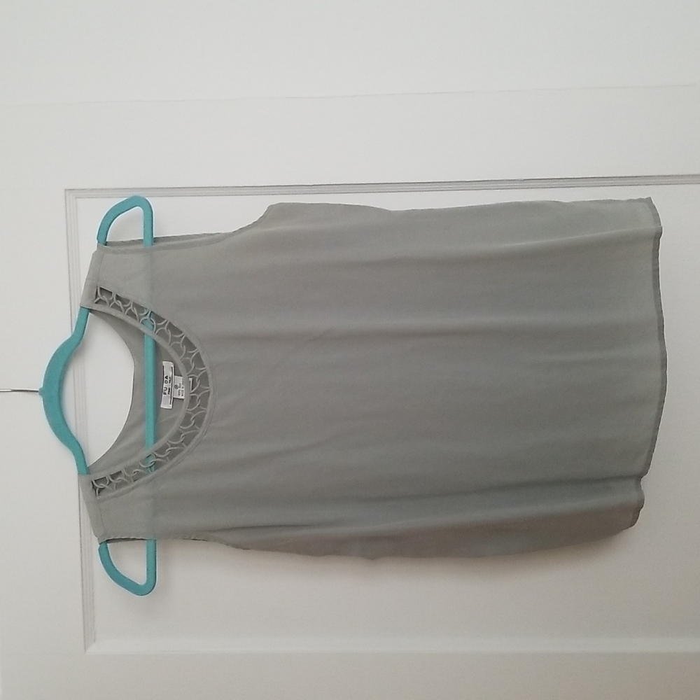 Women's Top